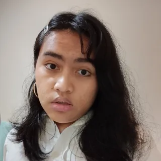 Leandra Tolentino 